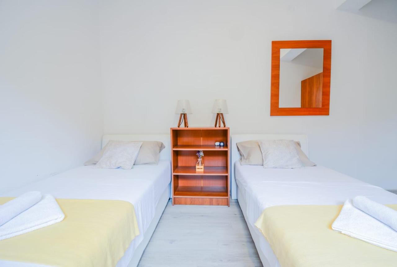 Anasu Apartment *